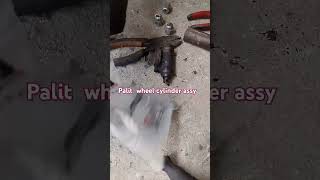 change wheel cylinder..Nissan sentra