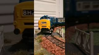 Class 37 passes by with passenger train #modelrailway #shorts #train