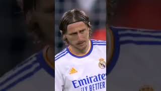 Kaka VS Modric