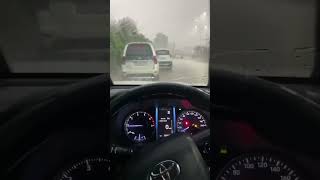 Toyota fortuner legender rain car driving status #cardriving #4x4 #tharroxx #fordeverestsport