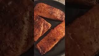 Oven Roasted Salmon 🐟 😋 #fypyoutube #fish #cooking #food #salmon