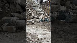 Excavator Breaking Concrete For Crusher #constructionequipment #excavator #demolition #crusher #cool