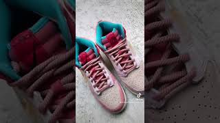 Social Status x Nike Dunk Mid ‘Strawberry Milk’ Quick Sneaker Review