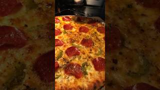 Gluten free pizza 🍕with turkey pepperoni, EAT CLEAN MY FRIENDS! #shorts #shortvideo #pizza