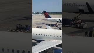 Great view of the ATL ramp [ATL/KATL]🇺🇲 #airplanespotting #aviation