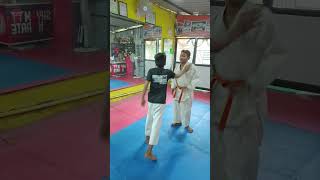 Funny Karate Video#kumite #selfdefense #karate#wkf #comedyvideo #funnyvideo #roadfighter