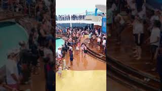 MSC Splendida - Pool Party