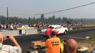 Plymouth Valient vs. 1955 Chevy 2D Post Billetproof Eruption Drags 2015