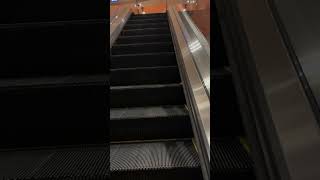 Going up the escalator to Mount Airy Casino #like #casino #subscribemychannel 👍📱📱📱