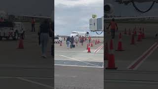 Listos para abordar  !!! Mexicana!! Embraer ERJ-144 (TAR)