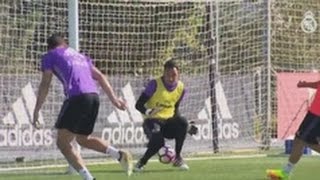 El paradón de Keylor a Isco en el entrenamiento