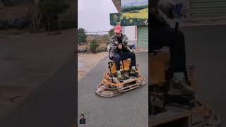 الالة التي لا غنى عنها في مجال تبليط الارضيات Concrete Power Trowel