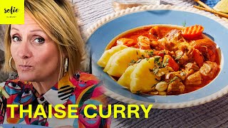 Thaise groene curry met kip, wortel en zoete aardappel 🍲✨ | Sofie Dumont