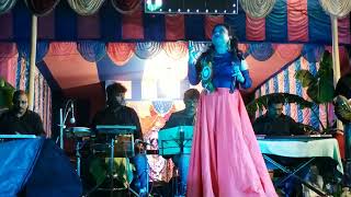 ওঠো ওঠো সূর্যাই রে | Lata Mangeshkar ||  Live singing on stage by Alka Roy || Saptasur