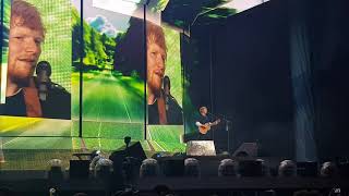 Ed Sheeran LIVE CASTLE ONTHE HILL IPSWICH 25/8/19     Ed Sheeran castle on the hill chantry park