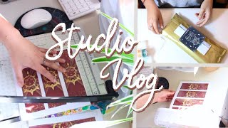 Studio vlog ✎11: Cómo hago mis marcapáginas / packing christmas orders / New bookmark / Etsy orders