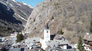 LE MERAVIGLIE DI LA THUILE: il Campanile ed il suo Vallone