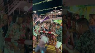 Who’s doing the best limbo? #cruise #travel #limbo #mscmagnifica