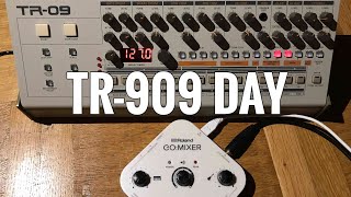 Roland Boutique TR-09 909 Day