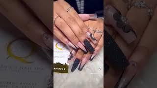 Classy Black Glitter Nail Art @queeniesnailspa