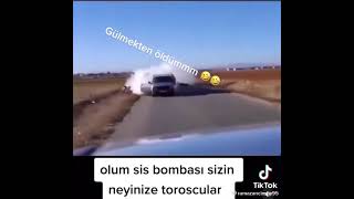 Arabanın İçinde Sis Bombası Patlarsa 😂😂