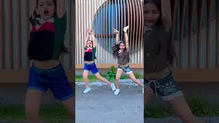 #dance by Nandini & Kashish ❤️#viral #youtubeshorts #nandini091013 #shorts