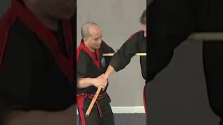 Bruce Chiu teaching a hand exchange with lock and disarm #shorts #brucechiu #arnis #stickfighting