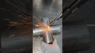 Handheld Laser Welding Machine | Easy Four-Way Pipe Joint Welding with Smooth Seam Formation