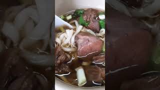 Satisfying Taiwanese BEEF NOODLES 🍜 #shorts #yummy #beef