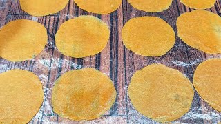 गाजर,गेंहू के आटे का खीचिया पापड़ बनाने की परफेक्ट रेसिपी। gajar Atta khichiya papad recipe