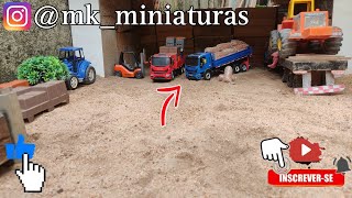 carregando meu caminhão 🚚 Iveco #miniaturasdecaminhão #miniaturas #minis #brinquedos