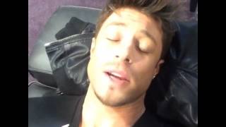 Duncan James - video from instagram (19.12.2013)