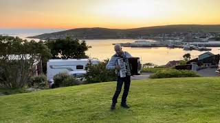 Frank Morrison playing in Scalloway