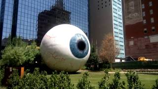 Eye' Sculpture