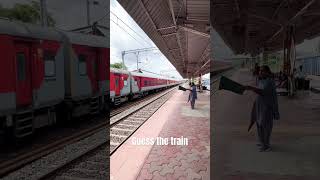 Proceed signal #railfanning #guessthetrain #indianrailways #lhb #mailexpress