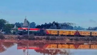 Crossing Train Shri Ganga Nagar Ambala Cantt Express Alco Smoke Power