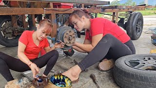 Genius girl who repairs and manufactures agricultural vehicles.