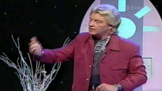 Predictions With Derek Acorah 38 (3/3)