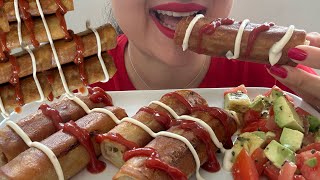 Asmr eating crispy crunchy beef spring rolls| موکبانگ رول گوشت و سبزیجات