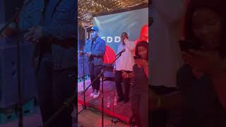 Phyzix & Teddy interactive perfomance with fans #music