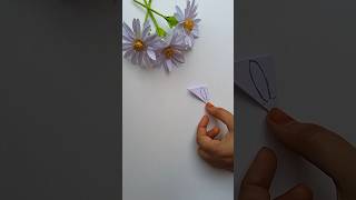 Daisy flower 🌺 making with paper#realistic flower #diycrafts