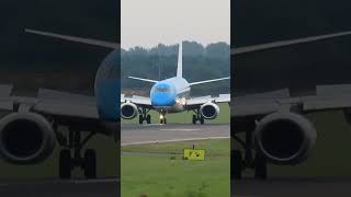 KLM embraer 190 arrival from Amsterdam at Newcastle #flying #avgeek #aviation #klm #embraer #plane