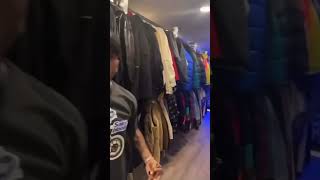 CHRIS BROWN SHOWS MONEYBAGGYO HIS CLOSET💧 | LARAPTV #chrisbrown #moneybaggyo #laraptv