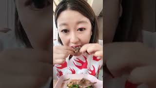 ASMR Eating, Eating Shrimp