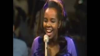 Gladys Knight and the Pips "The Friendship Train" 1972