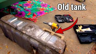 Removing the old gas tank on the LTD  -  Part 1