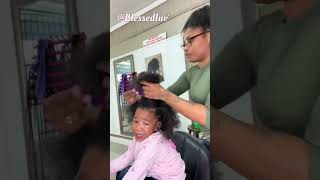 THIS STYLIST HAS THE PATIENCE  OF A SAINT #naturalhair #naturalhaircommunity #hairstylist