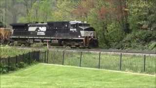 NS Doublestack with former Helm Leasing SD60 Power