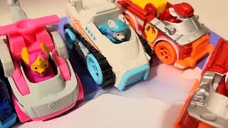 Painting with PAW Patrol vehicles! Guess what we are painting! Surprise picture. English for kids!