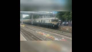 CHENNAI CENTRAL EMU ARRIVES AT AVADI